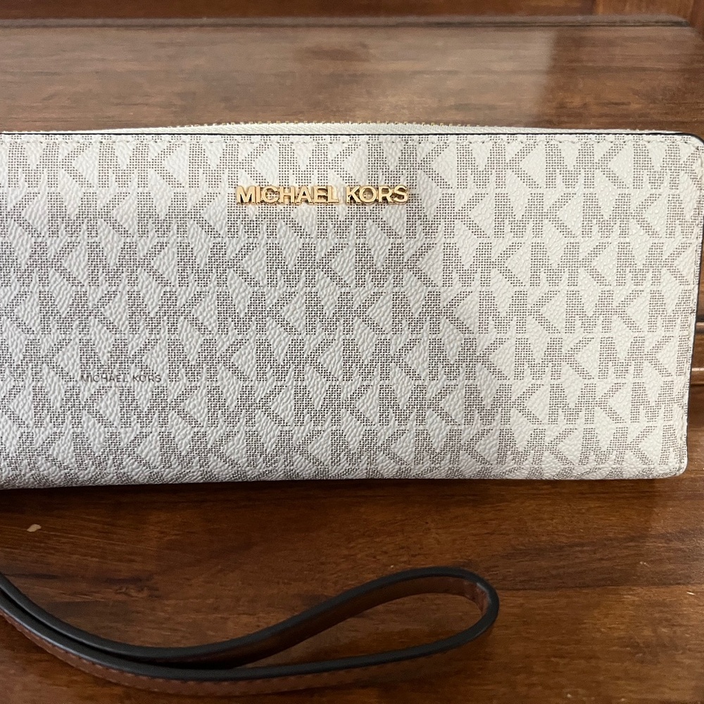 Jet Set Travel Large Logo Continental Wristlet